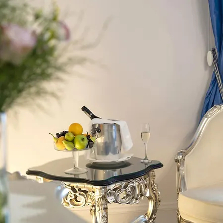 Hotel Relais Antica Badia - San Maurizio 1619