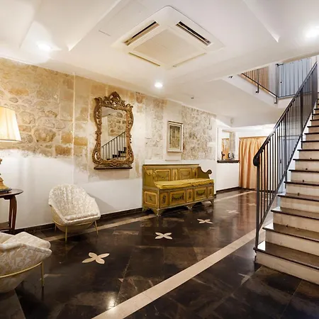 Relais Antica Badia - San Maurizio 1619 Hotel Raguse