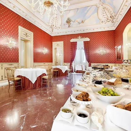 Hotel Relais Antica Badia - San Maurizio 1619 5*