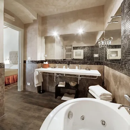 Relais Antica Badia - San Maurizio 1619 5*