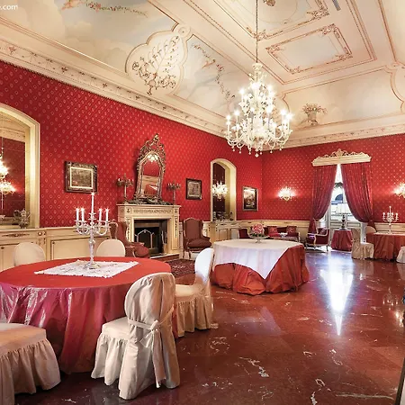 Hotel Relais Antica Badia - San Maurizio 1619 5*